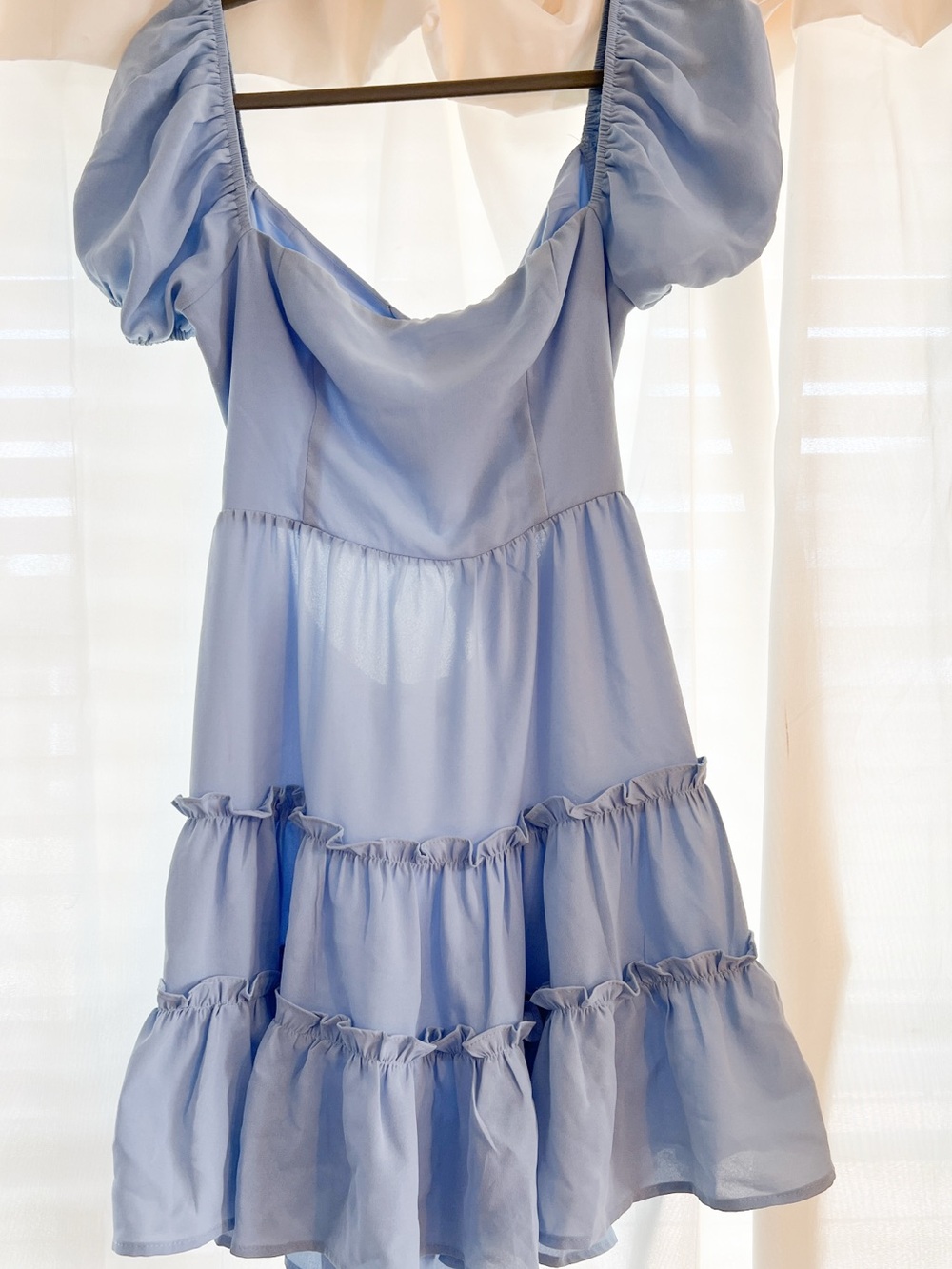NWT Windsor Light Blue Puff Sleeve Tiered Mini Dress Size Medium Cottagecore